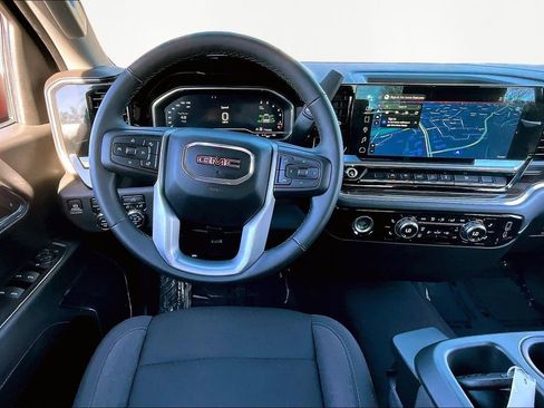 Used 2023 GMC Sierra 1500 Elevation image 8