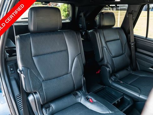 Certified 2024 Toyota Sequoia Platinum AWD/4WD image 29