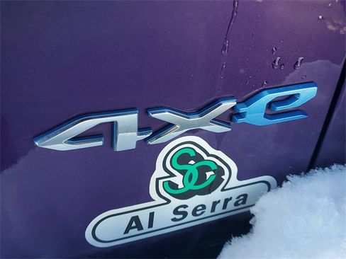 Used 2023 Jeep Wrangler Unlimited Sahara w/ Cold Weather Group image 6