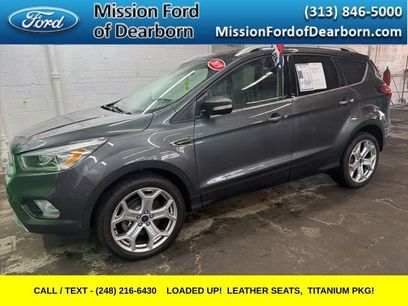Used 2019 Ford Escape Titanium w/ U9j03 - Titanium Tow Package