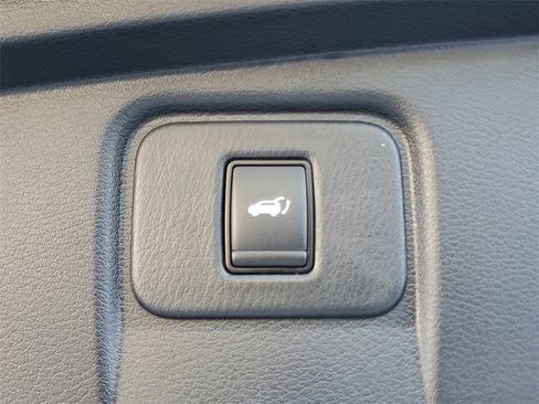 Used 2019 Nissan Murano SL image 10