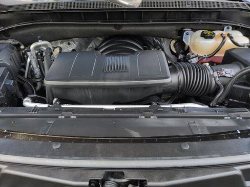 Certified 2025 Chevrolet Tahoe Z71 AWD/4WD image 24