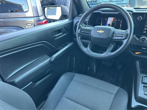 Used 2023 Chevrolet Colorado W/T image 18