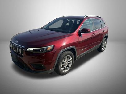 Used 2019 Jeep Cherokee Latitude Plus w/ Comfort/Convenience Group