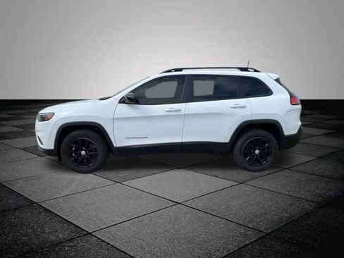 Used 2022 Jeep Cherokee Latitude Lux w/ Sun & Sound Group AWD/4WD image 11