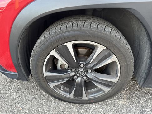 Used 2020 Lexus UX 200 UX 200 image 9