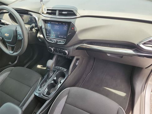Used 2023 Chevrolet TrailBlazer LT w/ Convenience Package FWD image 26
