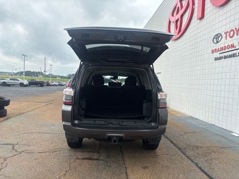 Used 2023 Toyota 4Runner SR5 RWD image 31
