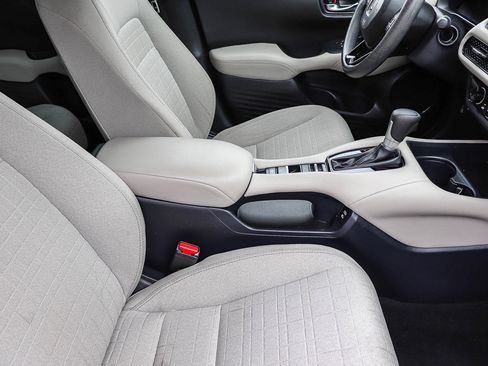Certified 2024 Honda HR-V LX image 19
