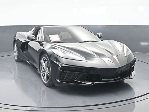 Used 2026 Chevrolet Corvette Stingray Convertible w/ 1LT image 9