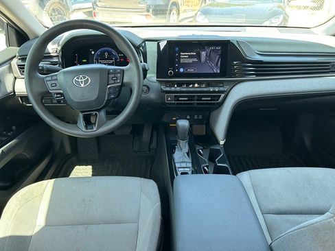 Used 2025 Toyota Camry LE w/ Convenience Package AWD/4WD image 16