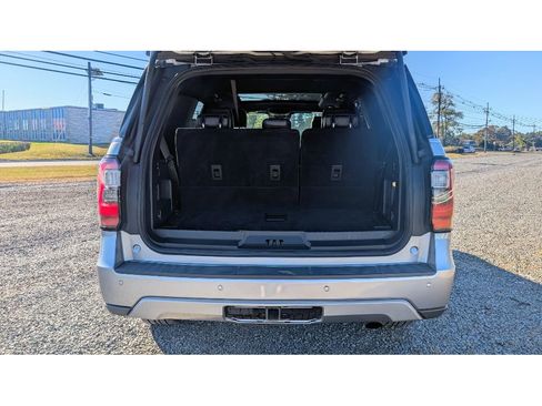 Used 2020 Ford Expedition Limited w/ Special Edition Package image 12
