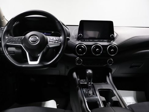 Used 2020 Nissan Sentra SV w/ Electronics Package image 16