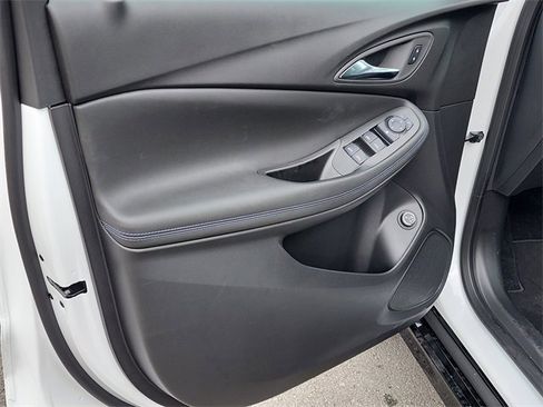 New 2026 Buick Encore GX Sport Touring image 11