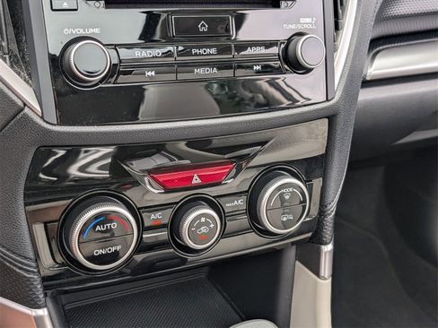 Used 2023 Subaru Forester Premium image 23