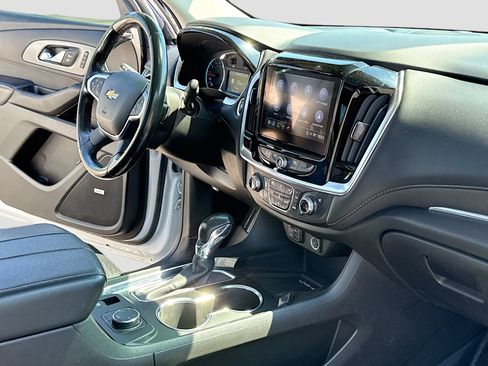 Used 2021 Chevrolet Traverse Premier w/ Redline Edition AWD/4WD image 5