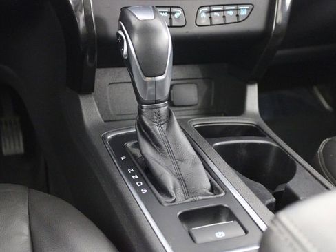 Used 2019 Ford Escape Titanium image 38