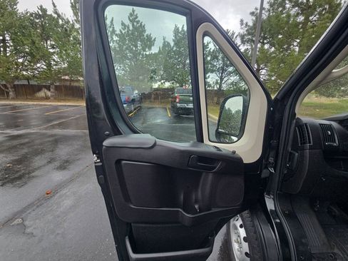 Used 2021 RAM ProMaster 2500 FWD image 27
