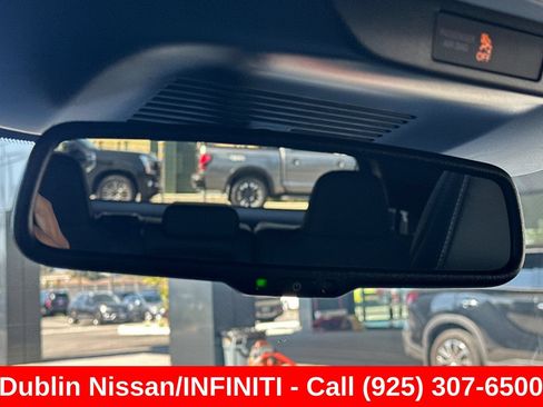 Used 2025 Nissan Murano SL w/ Cargo Package AWD/4WD image 25