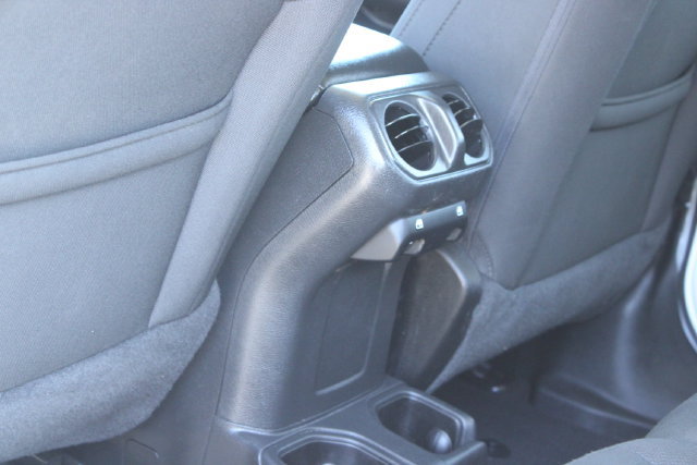 Used 2022 Jeep Gladiator Sport AWD/4WD image 36