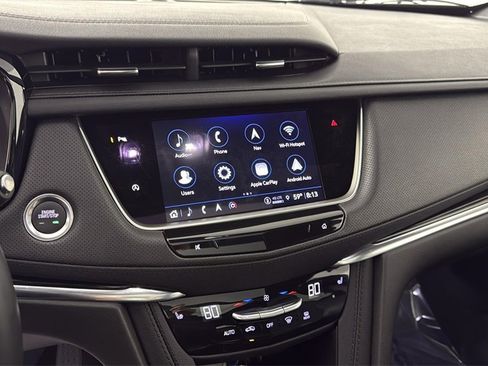 Used 2025 Cadillac XT5 Premium Luxury image 36