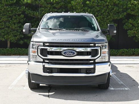 Used 2022 Ford F350 XL w/ STX Appearance Package AWD/4WD image 2