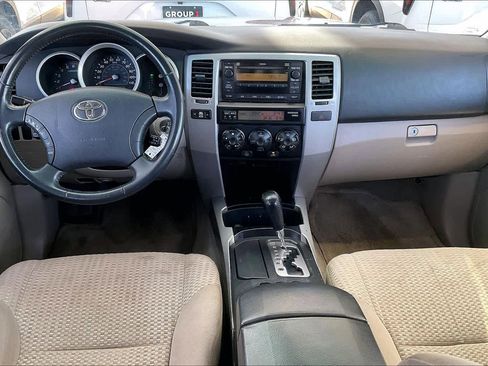 Used 2006 Toyota 4Runner SR5 image 16