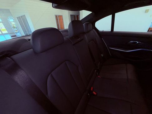 Used 2020 BMW 330i xDrive Sedan w/ Premium Package image 14