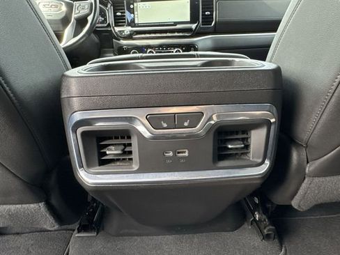 Used 2022 GMC Sierra 1500 SLT w/ SLT Convenience Package image 22