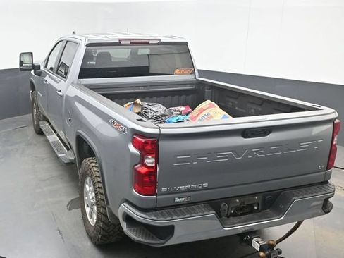 Used 2024 Chevrolet Silverado 2500 LT AWD/4WD image 25