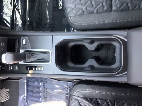 New 2025 Nissan Kicks SV w/ SV Premium Package image 15