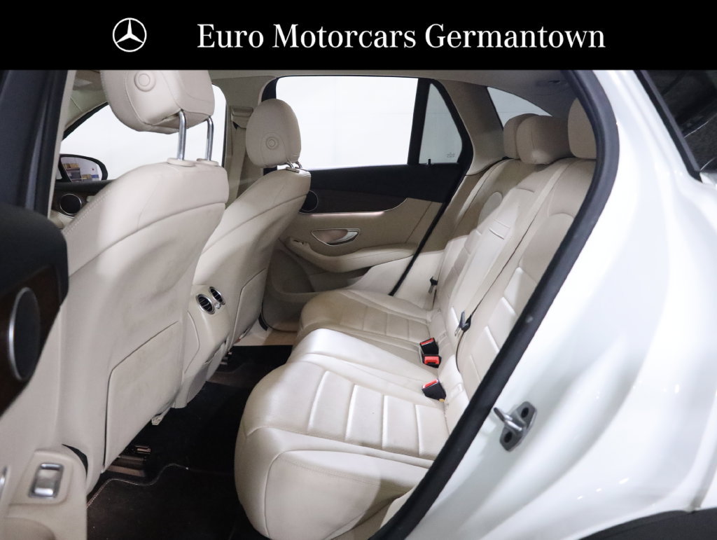 Certified 2022 Mercedes-Benz GLC 300 4MATIC image 38