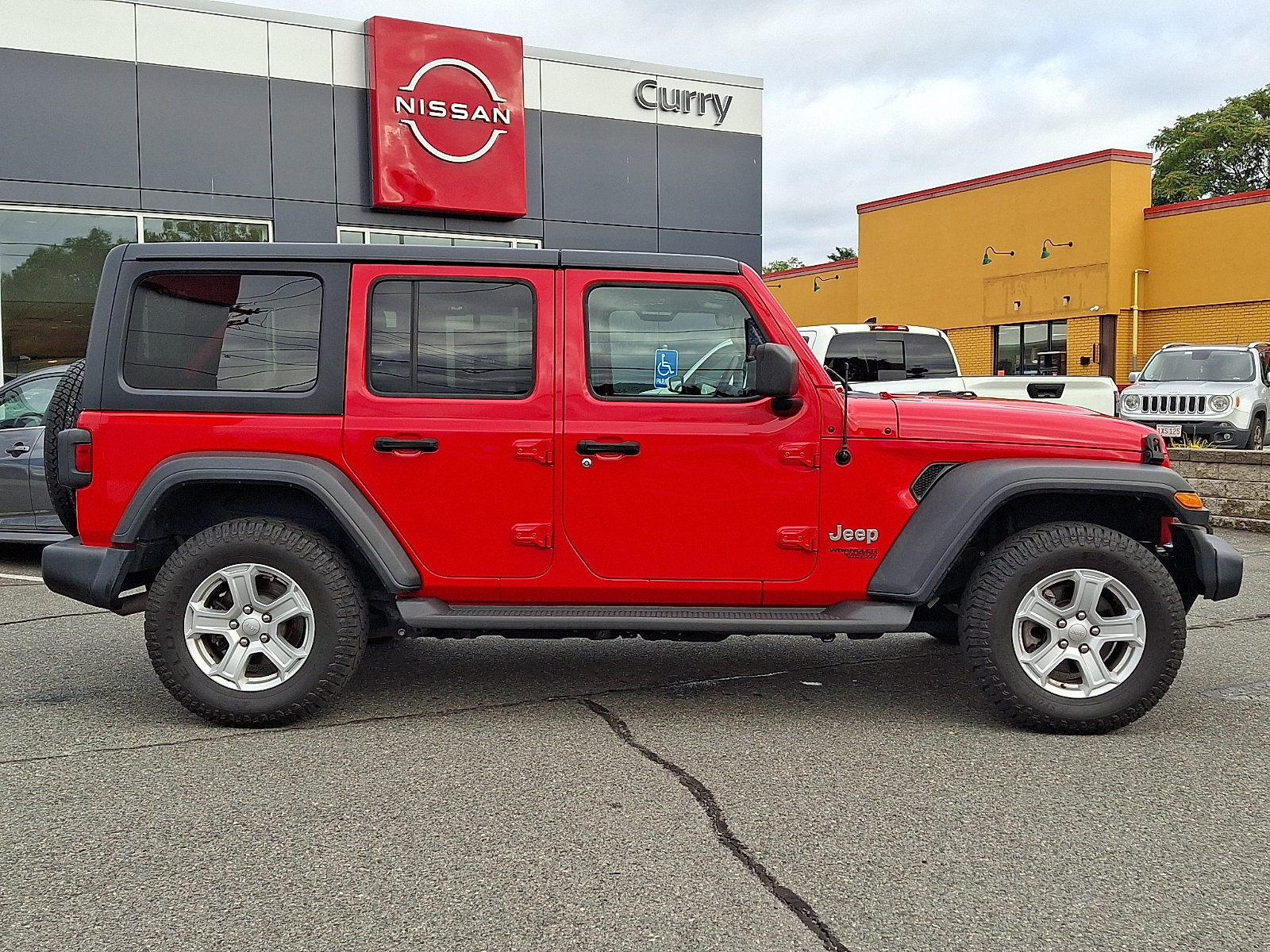 Used 2018 Jeep Wrangler Unlimited Sport S AWD/4WD image 8