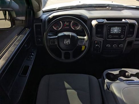 Used 2018 RAM 1500 Express w/ Express Value Package image 15