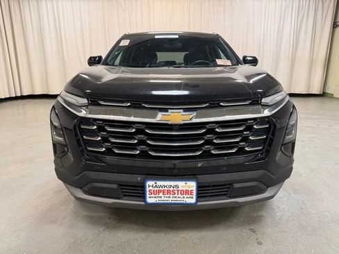 Used 2025 Chevrolet Equinox LT AWD/4WD image 13