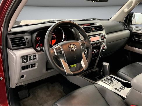 Used 2010 Toyota 4Runner Trail AWD/4WD image 17