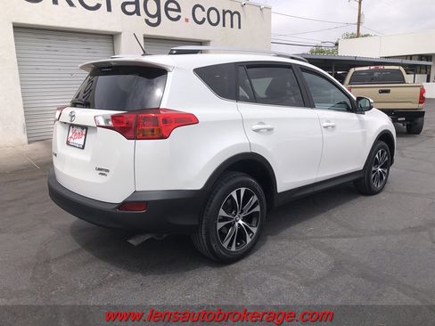 Used 2015 Toyota RAV4 Limited image 10
