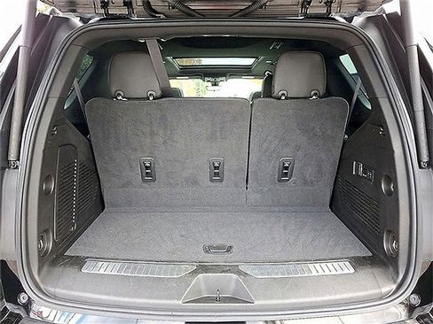 Used 2022 Chevrolet Tahoe High Country image 30