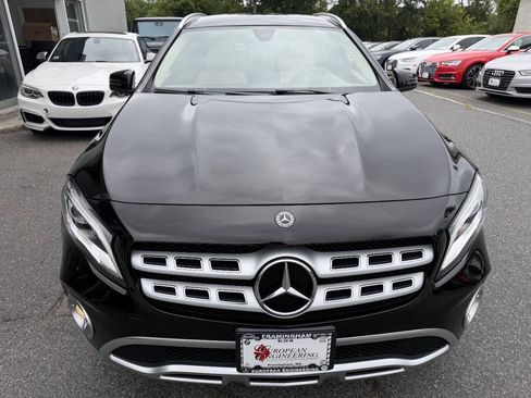 Used 2019 Mercedes-Benz GLA 250 4MATIC image 2
