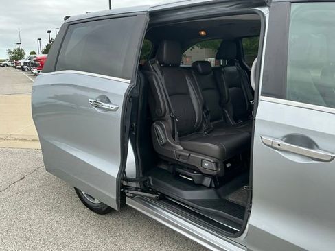 Used 2021 Honda Odyssey Touring image 16