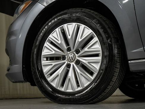 Used 2019 Volkswagen Jetta S w/ Driver Assistance Package image 48