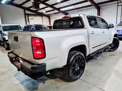 Used 2019 Chevrolet Colorado LT w/ Colorado RST Special Edition image 6