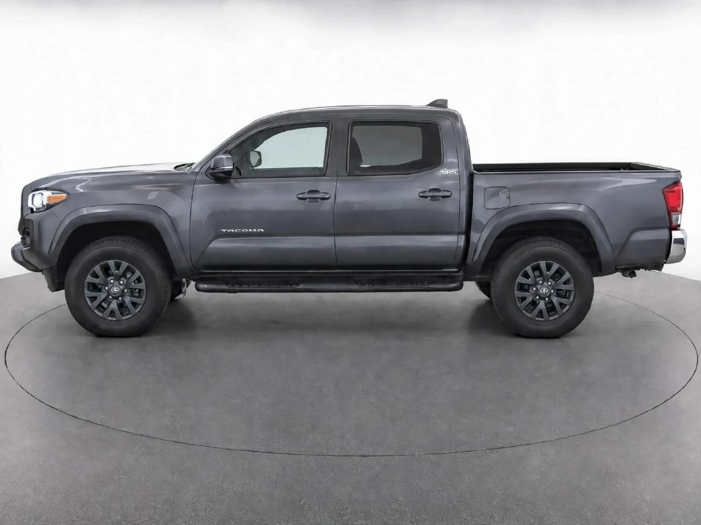 Used 2023 Toyota Tacoma SR5 RWD image 8