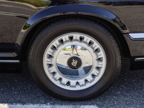 Used 2000 Rolls-Royce Corniche RWD image 11