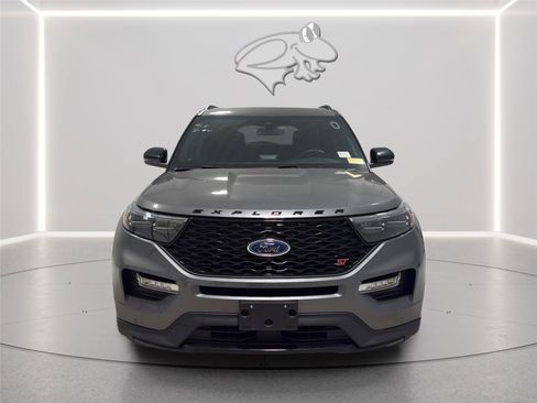 Used 2024 Ford Explorer ST w/ Equipment Group 401A AWD/4WD image 8