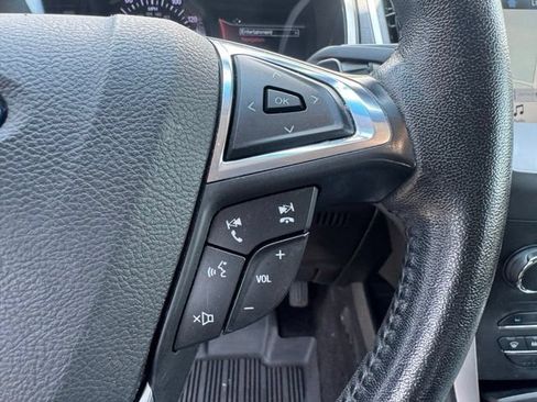 Used 2018 Ford Edge SEL w/ Equipment Group 201A AWD/4WD image 22