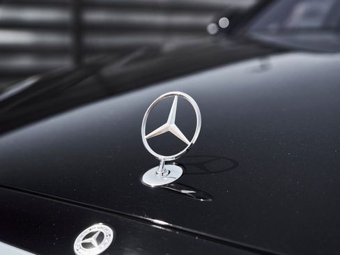 Used 2023 Mercedes-Benz S 580 4MATIC Sedan image 7