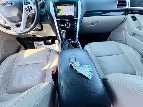 Used 2014 Ford Explorer Limited w/ Equipment Group 301A image 25