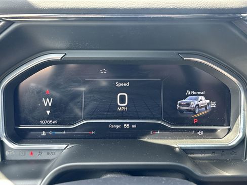 Used 2024 GMC Sierra 1500 AT4X image 23