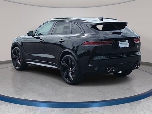 Certified 2022 Jaguar F-PACE SVR AWD/4WD image 7